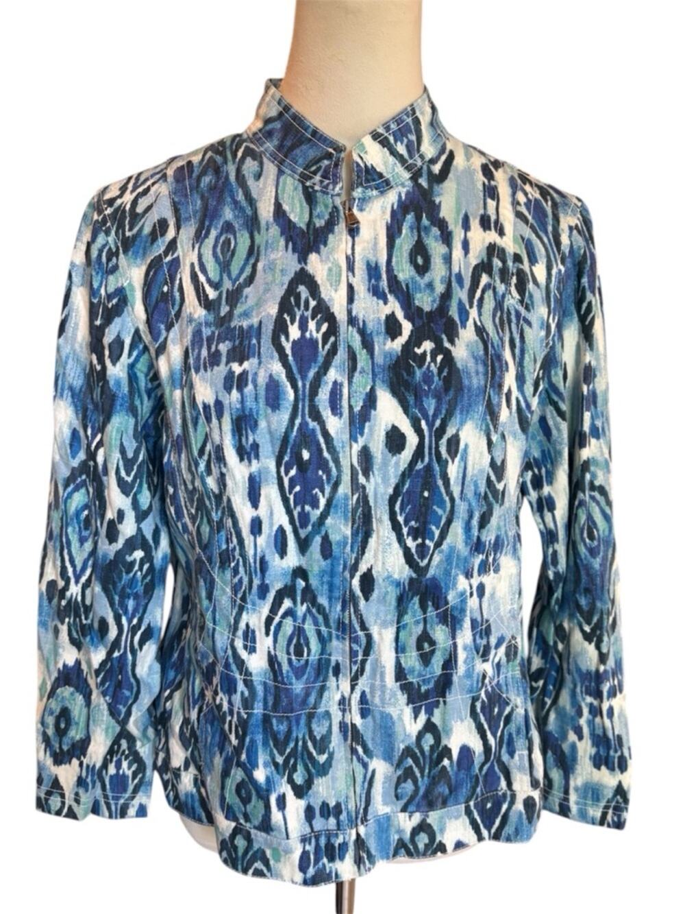 Chico’s Blue Ikat Print Tailored Style Jacket